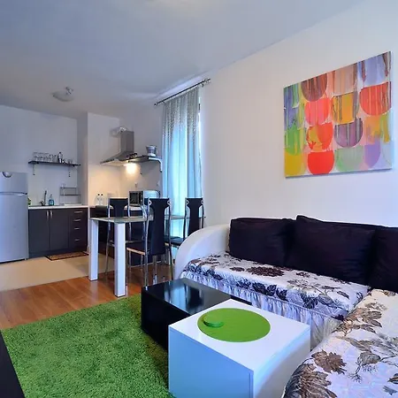 Apartment Cozy With Mountain View *